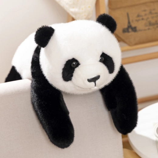Nagy, ölelésre termett panda
