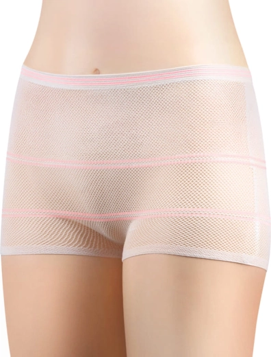 Magas derék a császármetszés hegvonalának védelmére