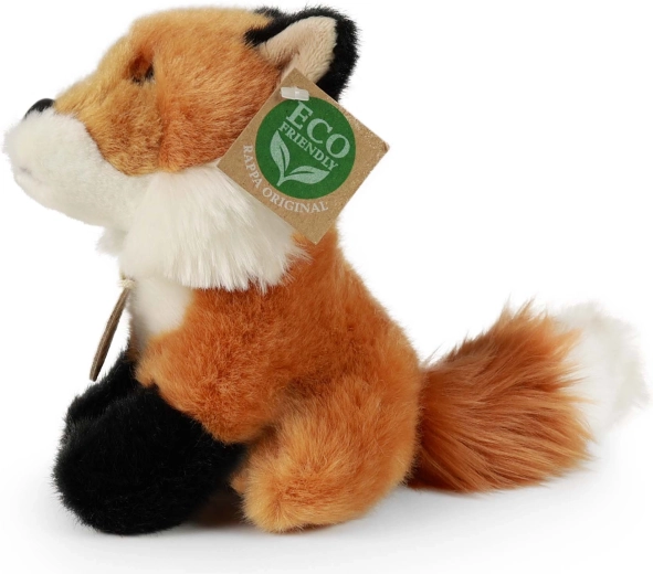 Ideális 16 cm-es méret öleléshez és utazáshoz