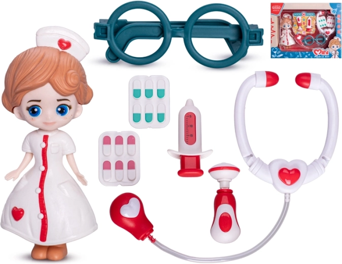 Orvos baba 16 cm kiegészítőkkel