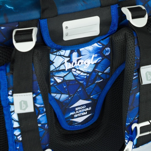 Gyermekkel együtt növekvő ergonomikus hátkialakítás