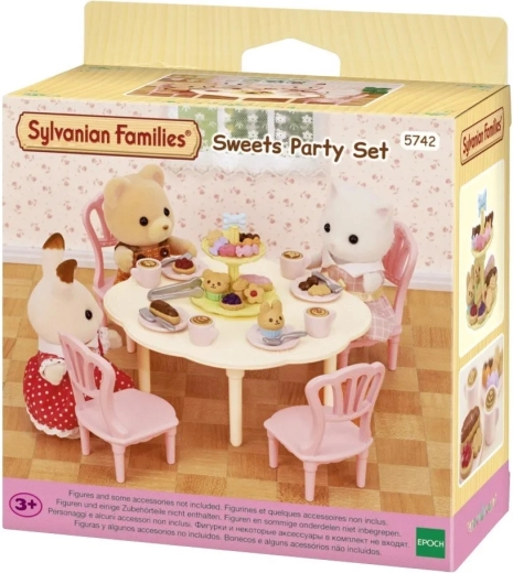 Sylvanian Families asztal, székek és édességek – teáskészlet figurákhoz