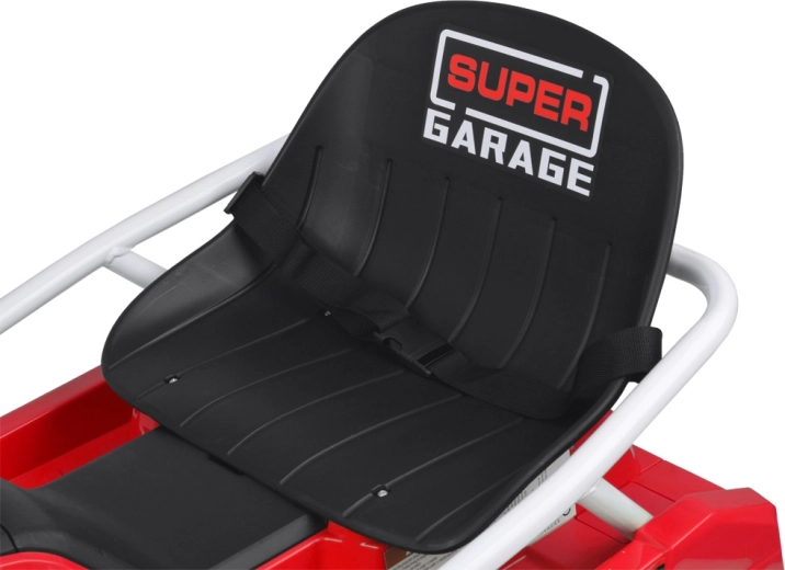 Biztonságos szórakozás a masszív váznak és övnek köszönhetően