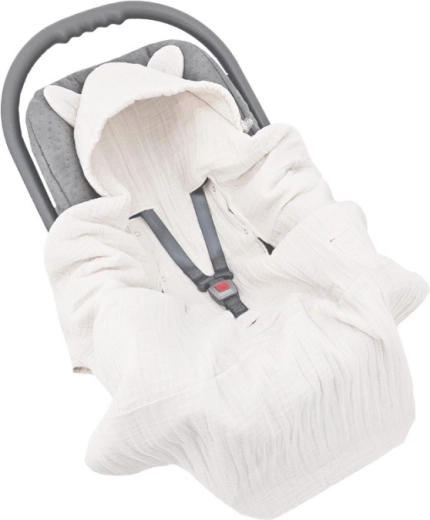 Biztonságos rögzítés az övek kioldása nélkül