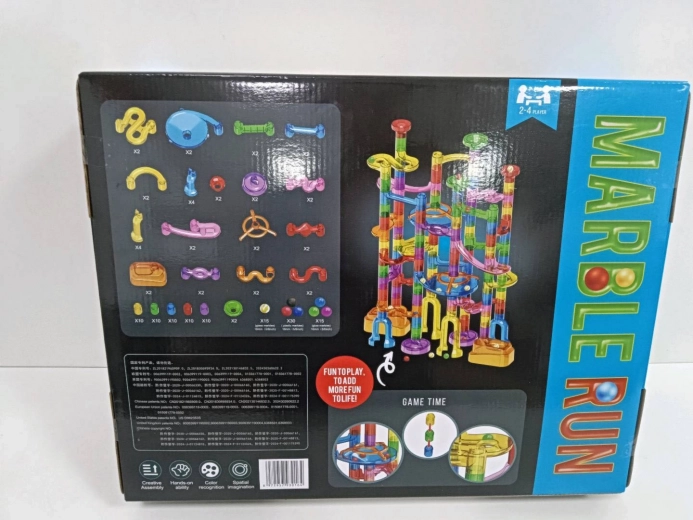 Világító golyópálya sötétben – 150 darab