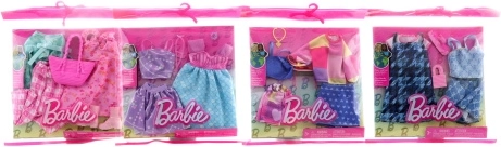 Barbie 2 ruhaszett babáknak