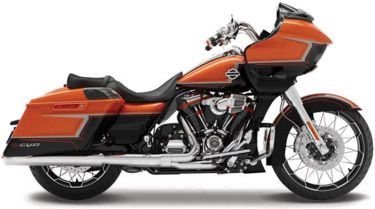 Maisto Harley-Davidson 2022 CVO Road Glide narancssárga-metál fekete 1:18