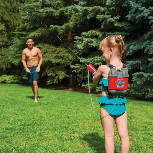 Erős vízsugár akár 9 méterig