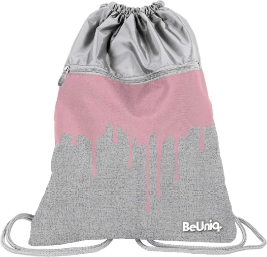 Praktikus elülső cipzáras zseb