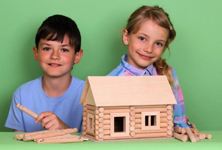 Vario bőrönd - Fa építőkészlet 72 darab