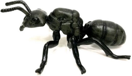 Fekete fényes formica figura
