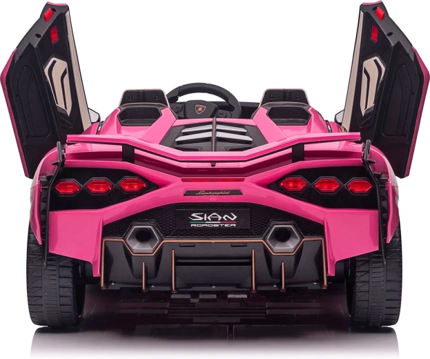 Kétszemélyes ülés és nyitható ajtók