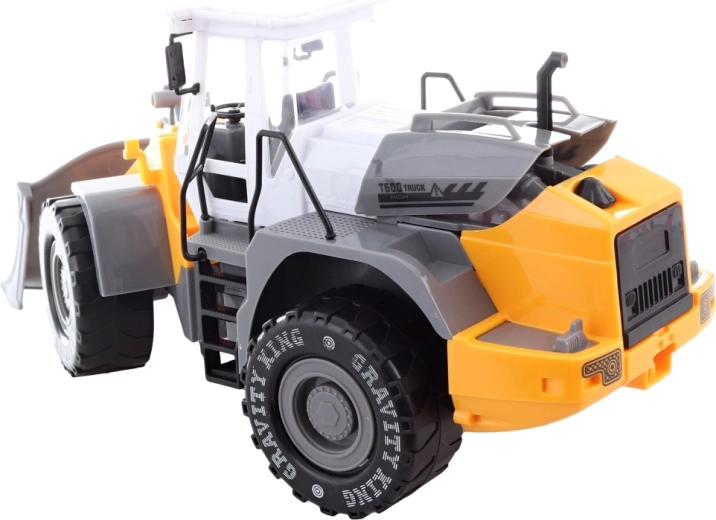 Mozgatható első lapát