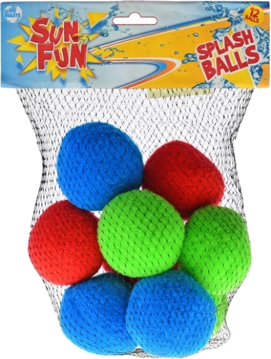 Vízben úszik és könnyen észrevehető