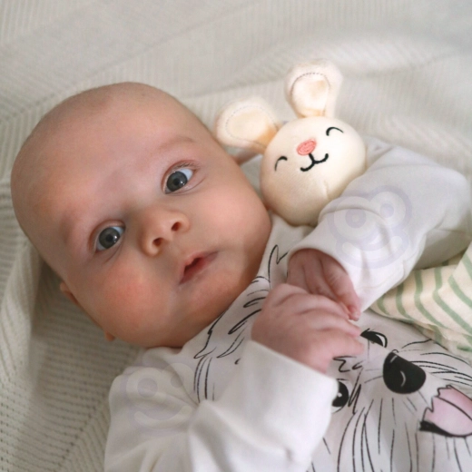 Biztonságos megnyugtatás és finommotorika