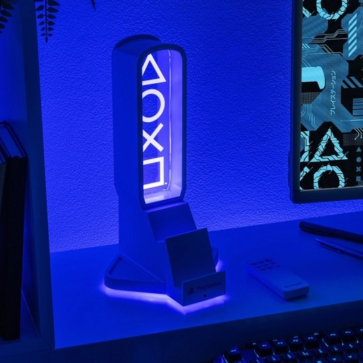 Kényelmes vezérlés és USB‑C töltés
