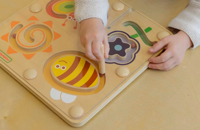 Vidám motívumok, amelyek játékra hívnak