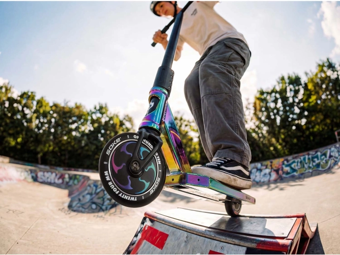 Széles boxed deck a stabil grindokhoz