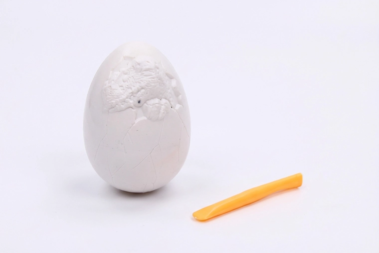 Dino DIY tojás kiásandó figurákkal - 1 darab
