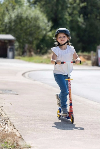 Összecsukható és könnyű kialakítás