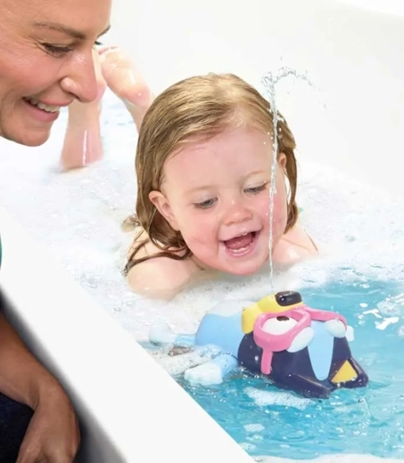 Úszó játék vízsugár/fountain funkcióval