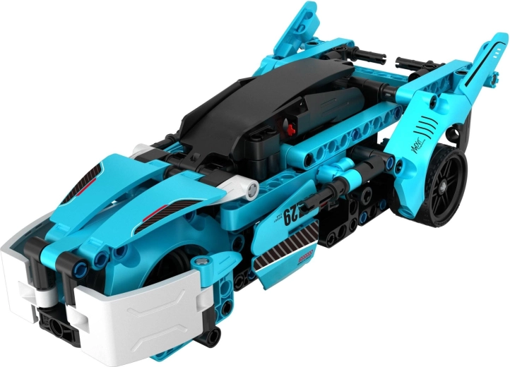 Két modell egy dobozban