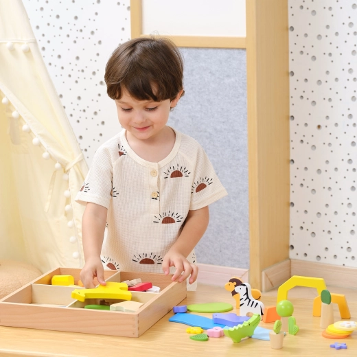 Praktikus, rekeszes fa doboz