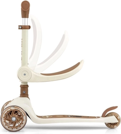 A gyermekkel együtt nő: állítható kormány és ülés