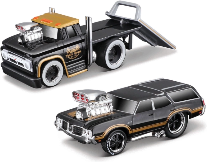 Maisto Muscle Transports 1966 Chevrolet C60 platós autószállító 1970 Oldsmobile Vista Cruiserrel 1:64
