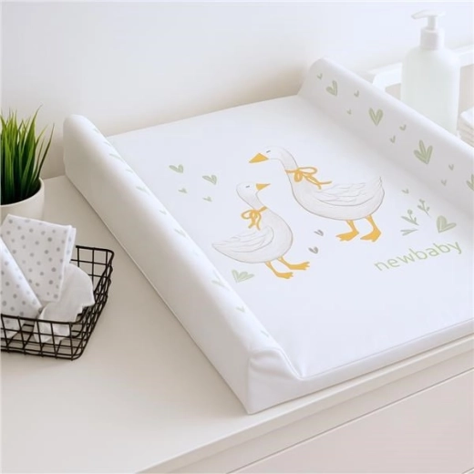 Könnyű és hordozható, komódon használható