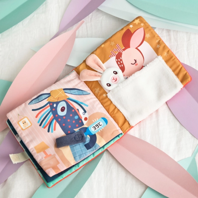 Textil foglalkoztató könyv LILLIPUTIENS – Őzike Stella és az alvókendője