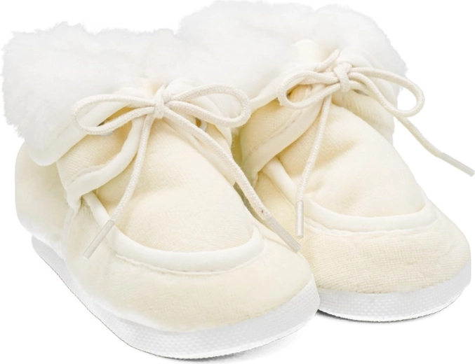 Biztonságos fűzés és kényelmes szabás