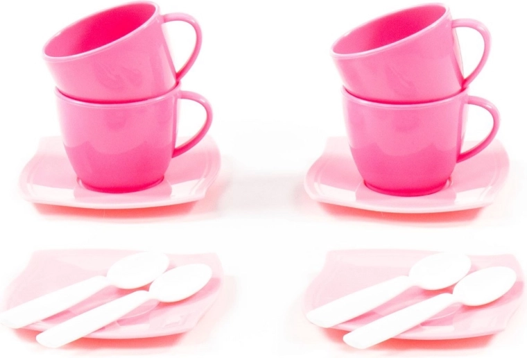 Praktikusan egymásba rakható csészék