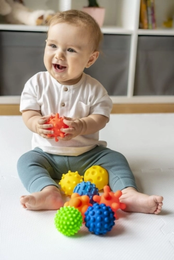 Nyílások nélkül a higiénikus játékért vízben is