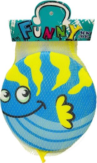 Halacska a parkba és a vízpartra