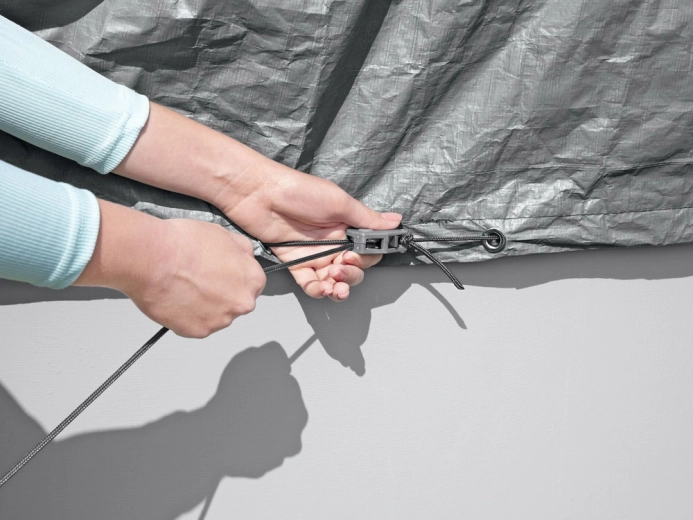 Biztonságos és erős rögzítés szél ellen