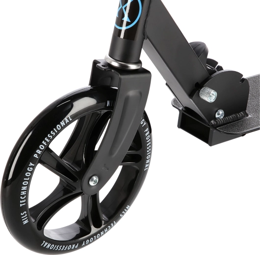 Gyors és egyenletes haladás a 200 mm-es kerekeken