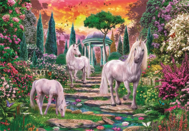 CLEMENTONI 2000 darabos puzzle – Egyszarvúk a kertben