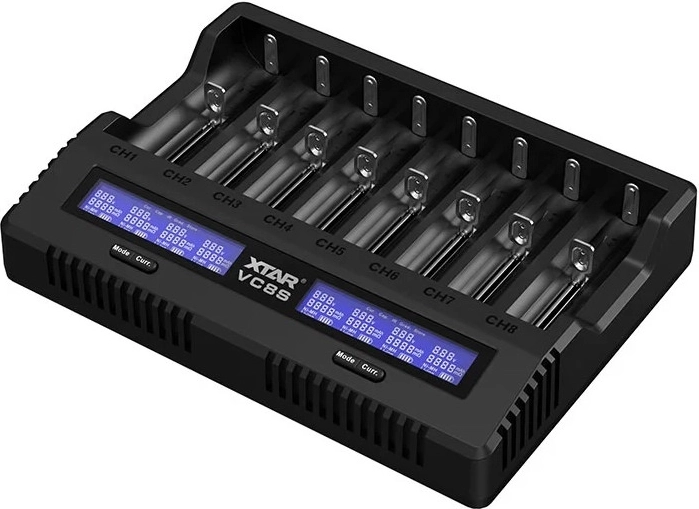 XTAR VC8S akkumulátortöltő