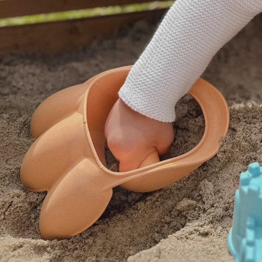 Ergonomikus fogás kis kezekhez
