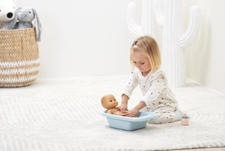 Kompakt fürdető kád a fürdési rituálékhoz