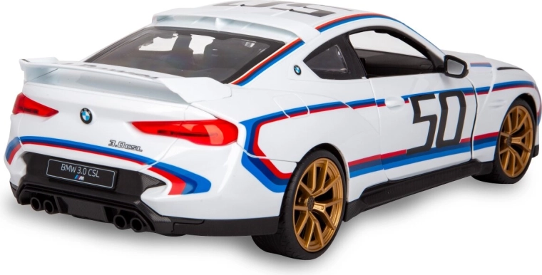 A BMW 3.0 CSL hű mása