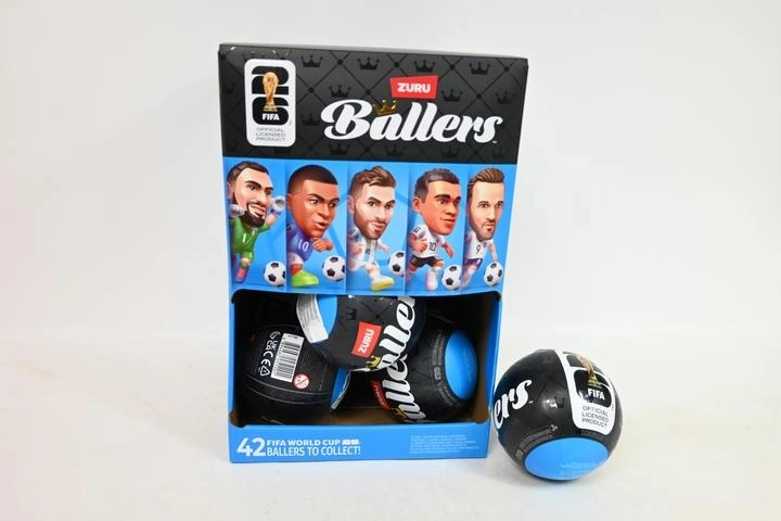 ZURU FIFA Ballers gyűjthető focista figura labda alakú csomagolásban