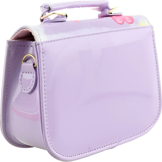 Erős fogantyú és tartós varrások