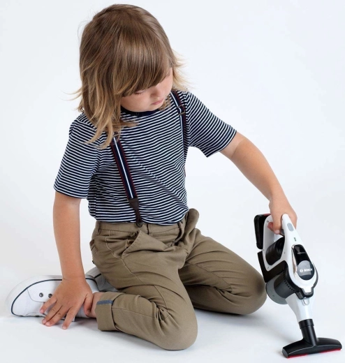 Nyitható tartály és forgó golyók