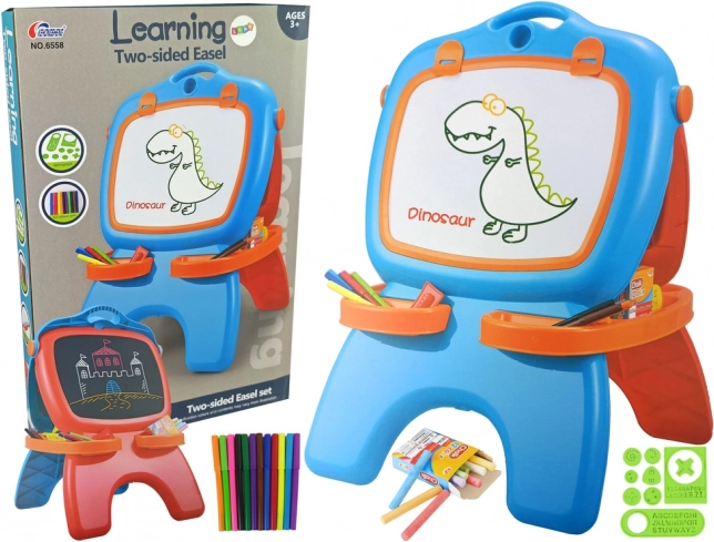 Kétoldalas mágneses és krétás tábla, kék–piros színben, sablonokkal