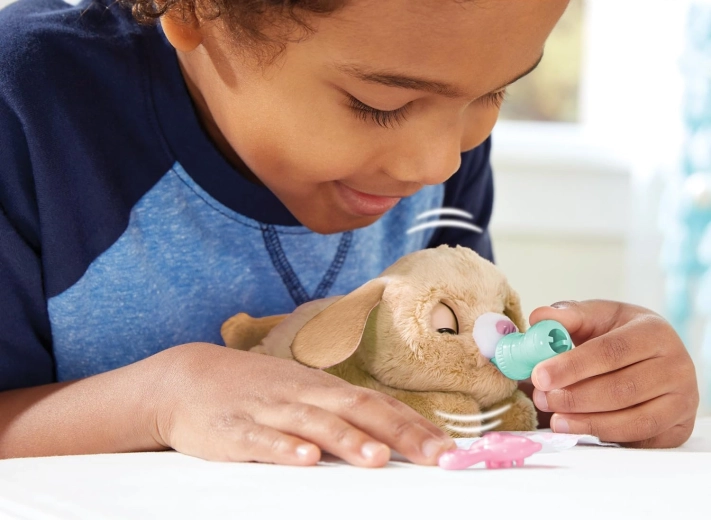 Interaktív gondoskodás: etetés és megnyugtatás