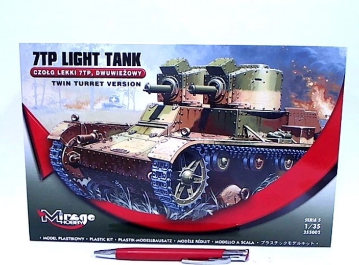 Mirage Hobby könnyű harckocsi 7TP, két­tornyos – műanyag makett