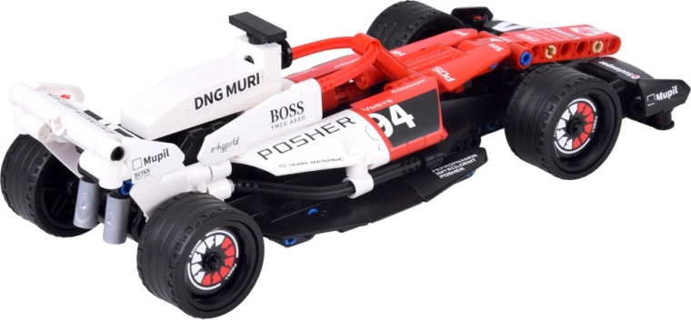 Gumiabroncsok és masszív technikai felépítés