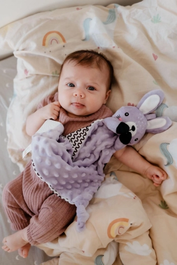 Megnyugtató minky 3D pöttyökkel